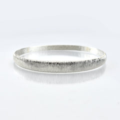 Martina Hamilton 6.5cm - Small Croí Sliogán | Sterling Silver Bangle