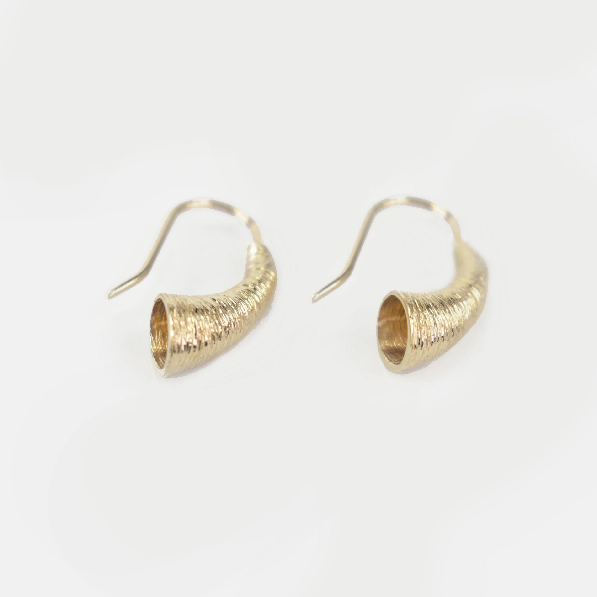 Martina Hamilton Croí Sliogán | 9ct Solid Gold Trumpet Drop Earrings Small