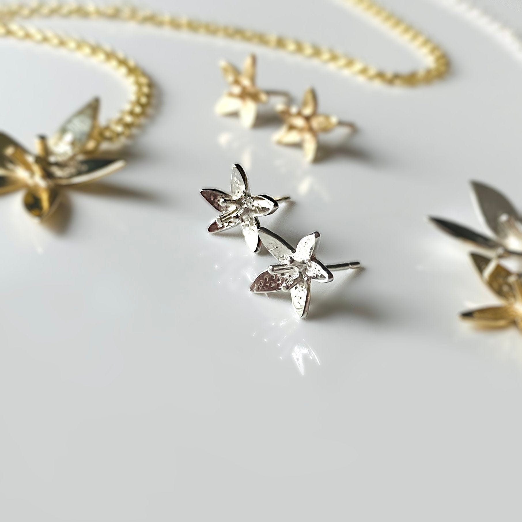 Martina Hamilton Star Flower | Sterling Silver Stud Earrings Petite