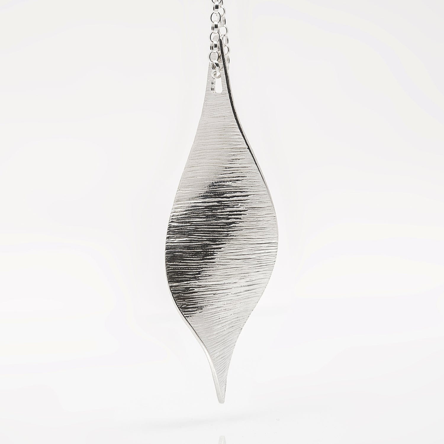 Martina Hamilton Bean Rí | Sterling Silver Pendant Signature
