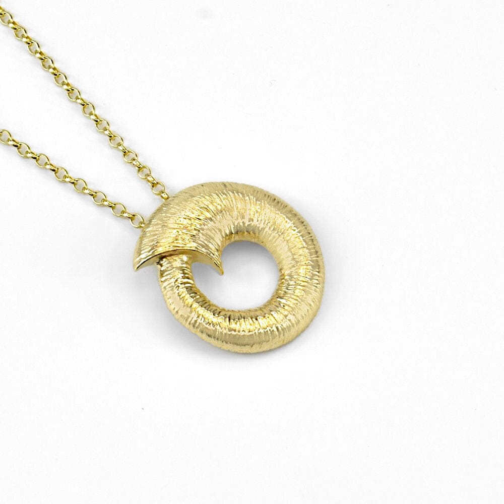 Martina Hamilton Croí Sliogán | 9ct Solid Gold Pendant Large