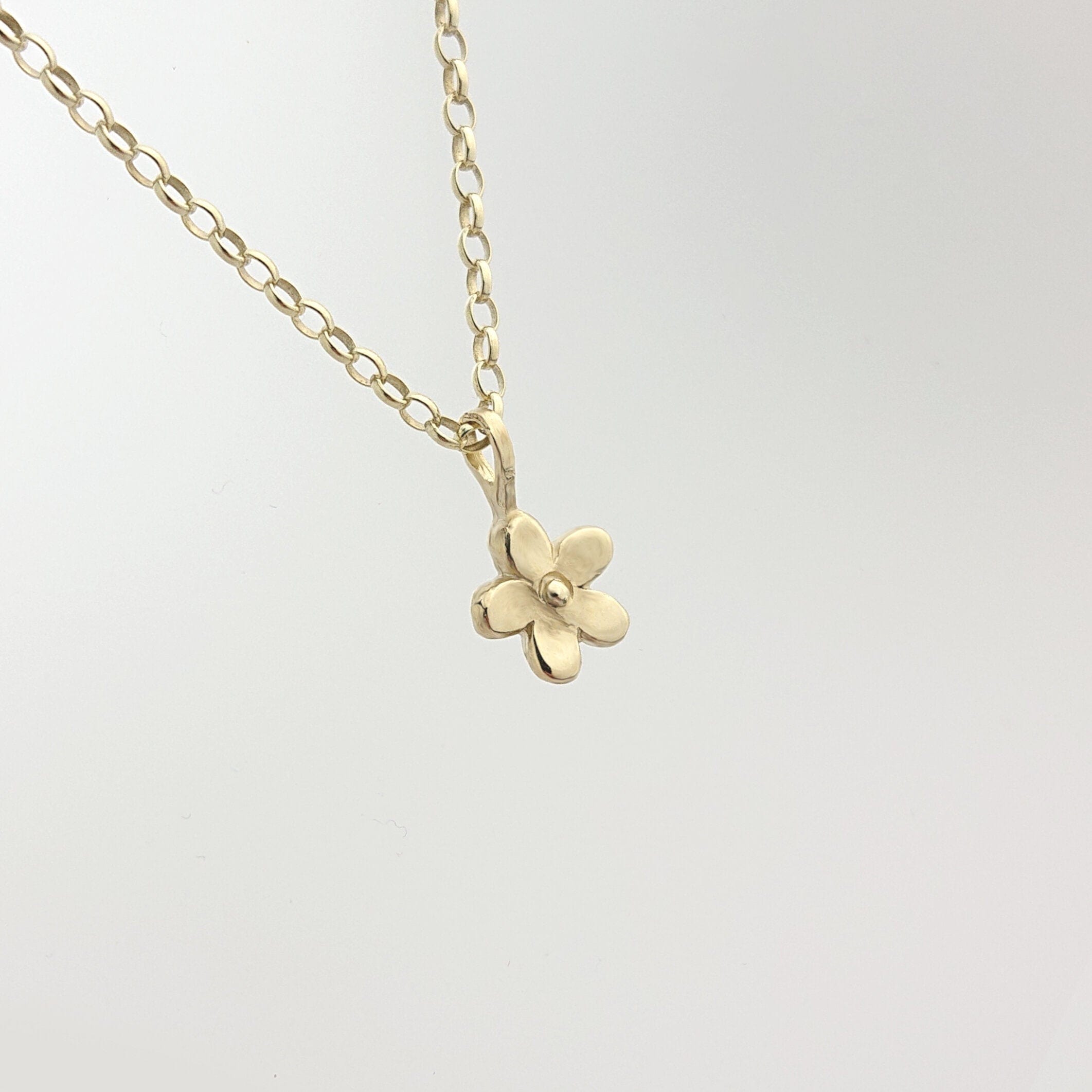 Martina Hamilton Forget Me Not | 9ct Solid Gold Pendant Petite