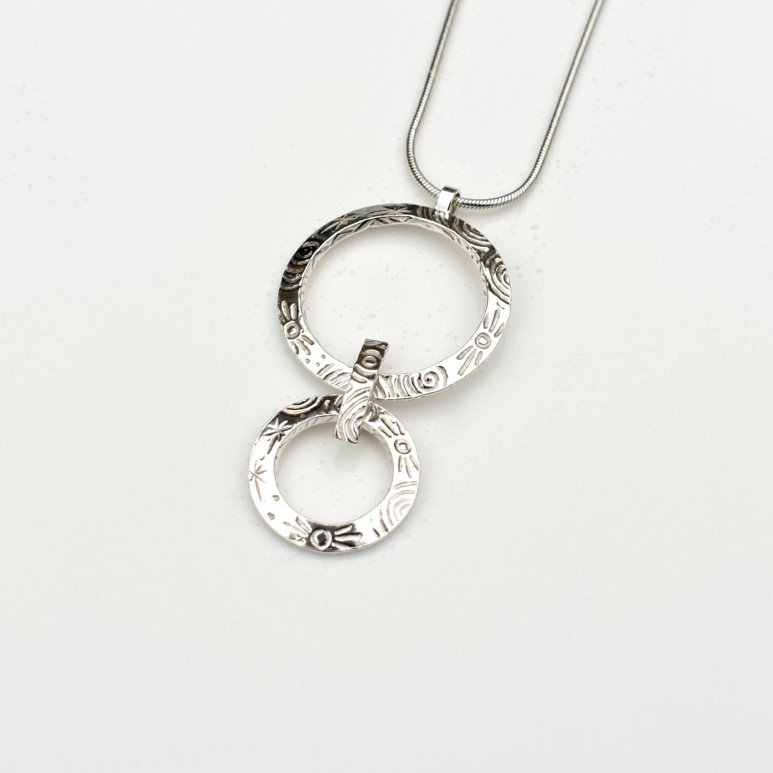 Martina Hamilton Heaven | Sterling Silver Double Circle with Bar Pendant