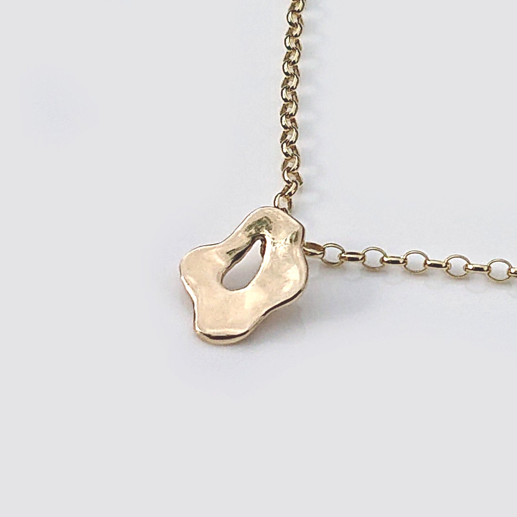 Martina Hamilton Reflections | 9ct Solid Gold Pendant Petite