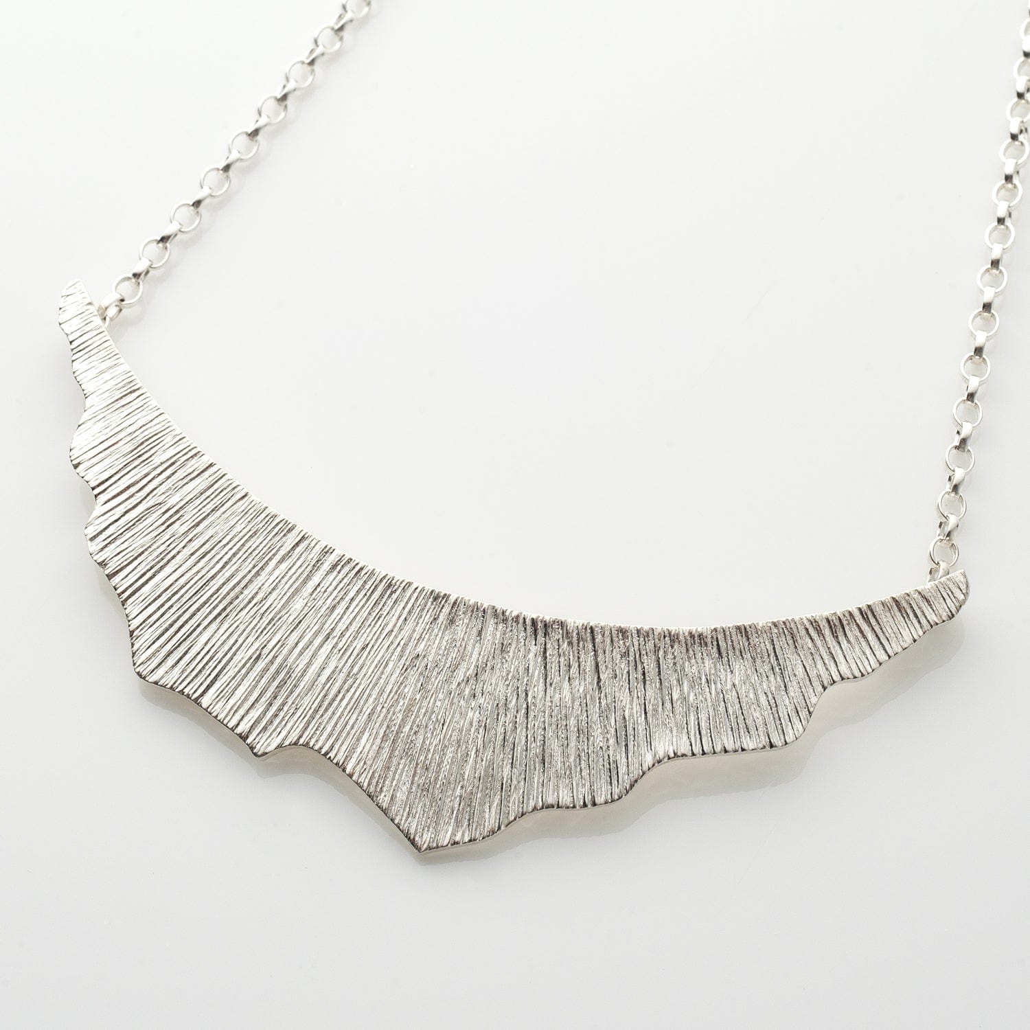 Martina Hamilton Seashore | Sterling Silver Necklace Signature