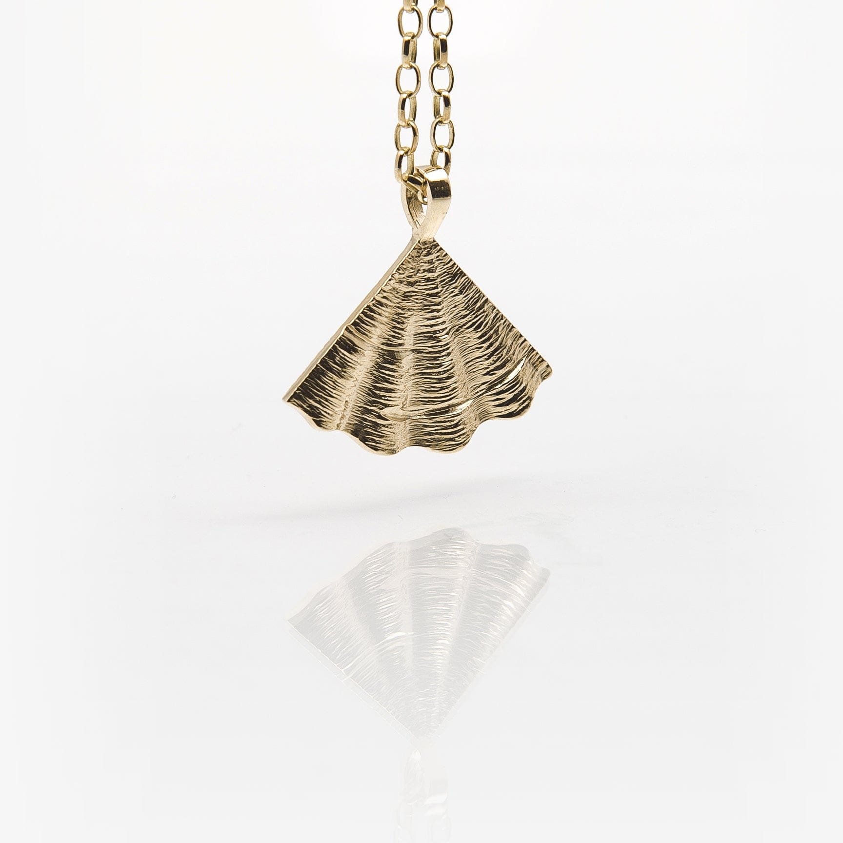Martina Hamilton Shore | 9ct Solid Gold Pendant
