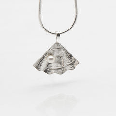 Martina Hamilton Shore | Sterling Silver and Pearl Pendant