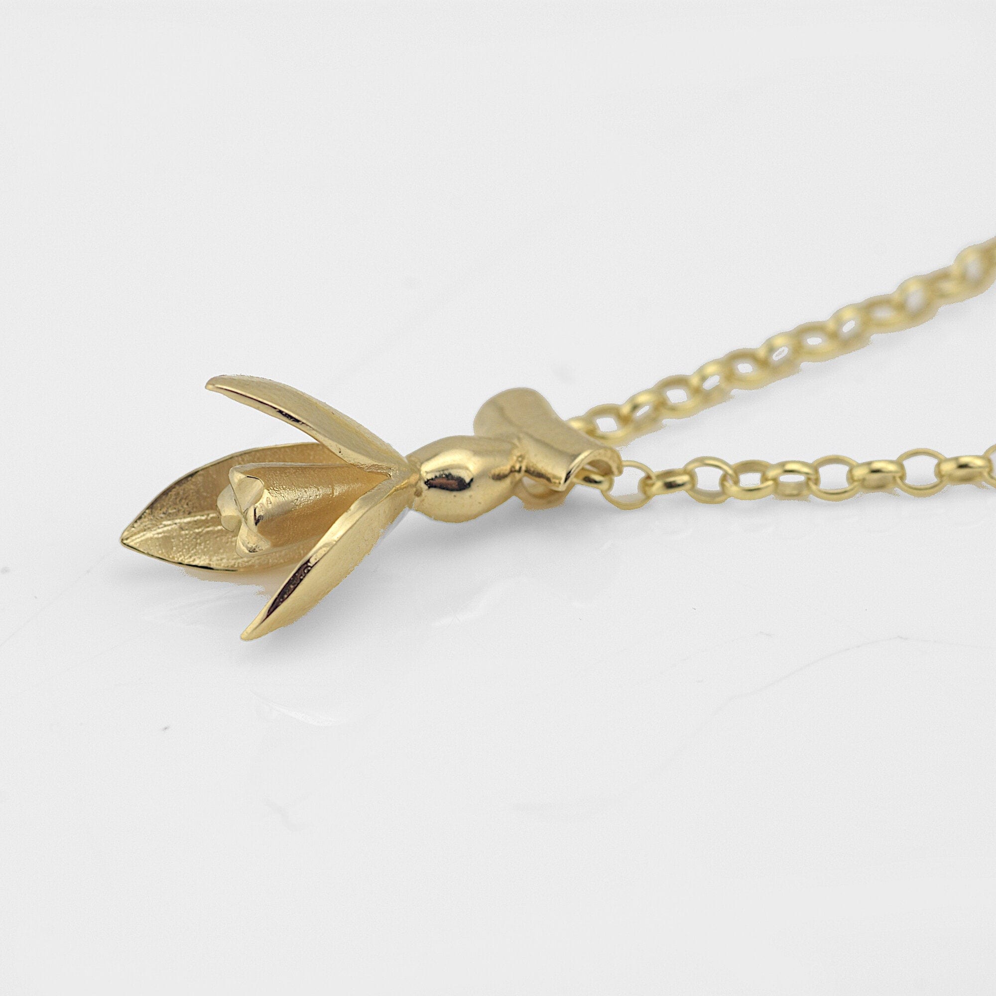 Martina Hamilton Snowdrop | 9ct Solid Gold Pendant