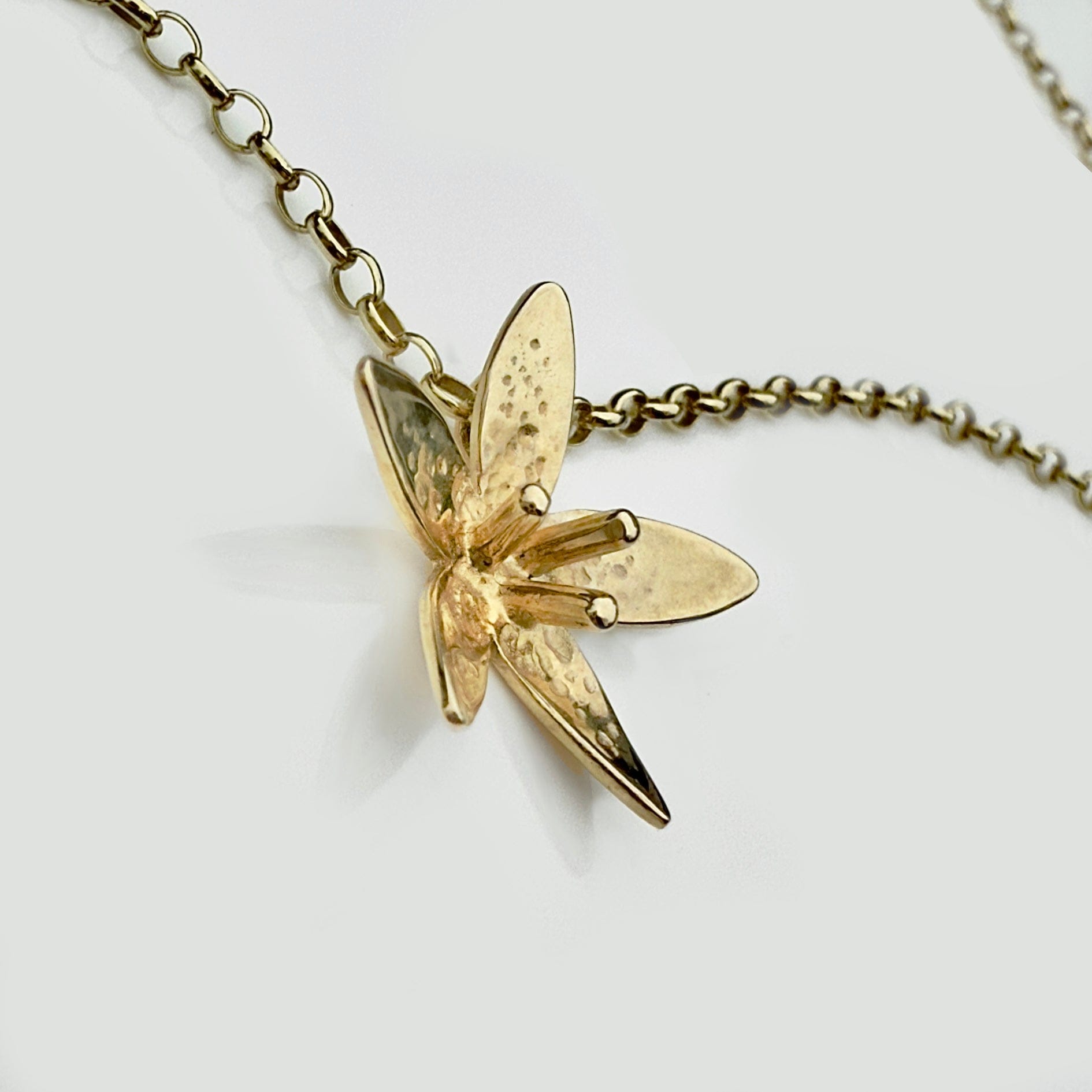 Martina Hamilton Star Flower | 9ct Solid Gold Pendant Medium