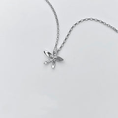 Martina Hamilton Star Flower | Sterling Silver Bell Chain Pendant Small