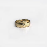 Martina Hamilton Ériu | Claddagh Solid Gold Ring