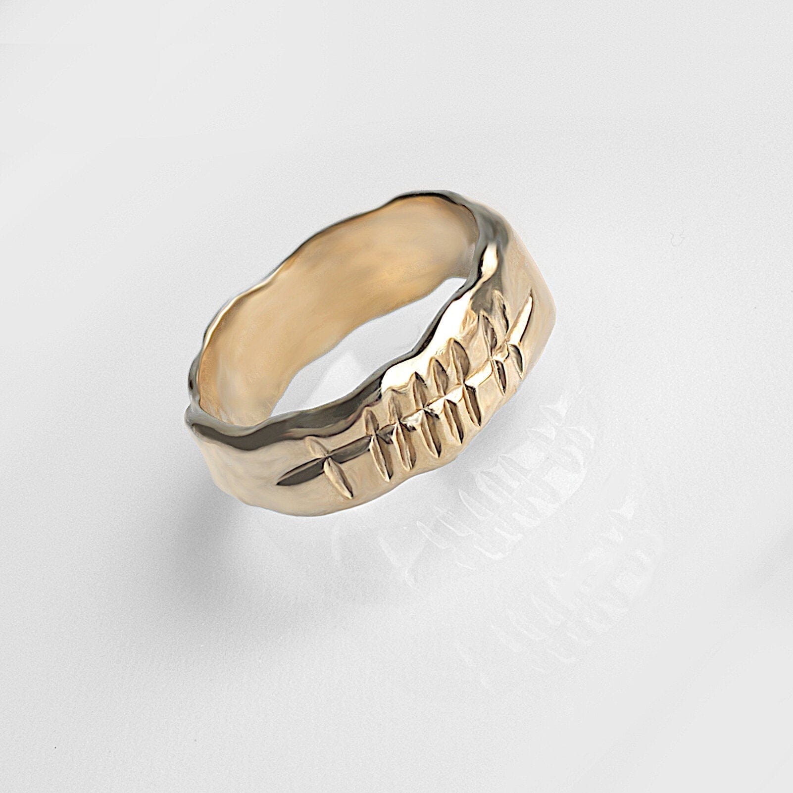 Martina Hamilton M Ogham | Solid Gold Grá Love Ring 8mm Band