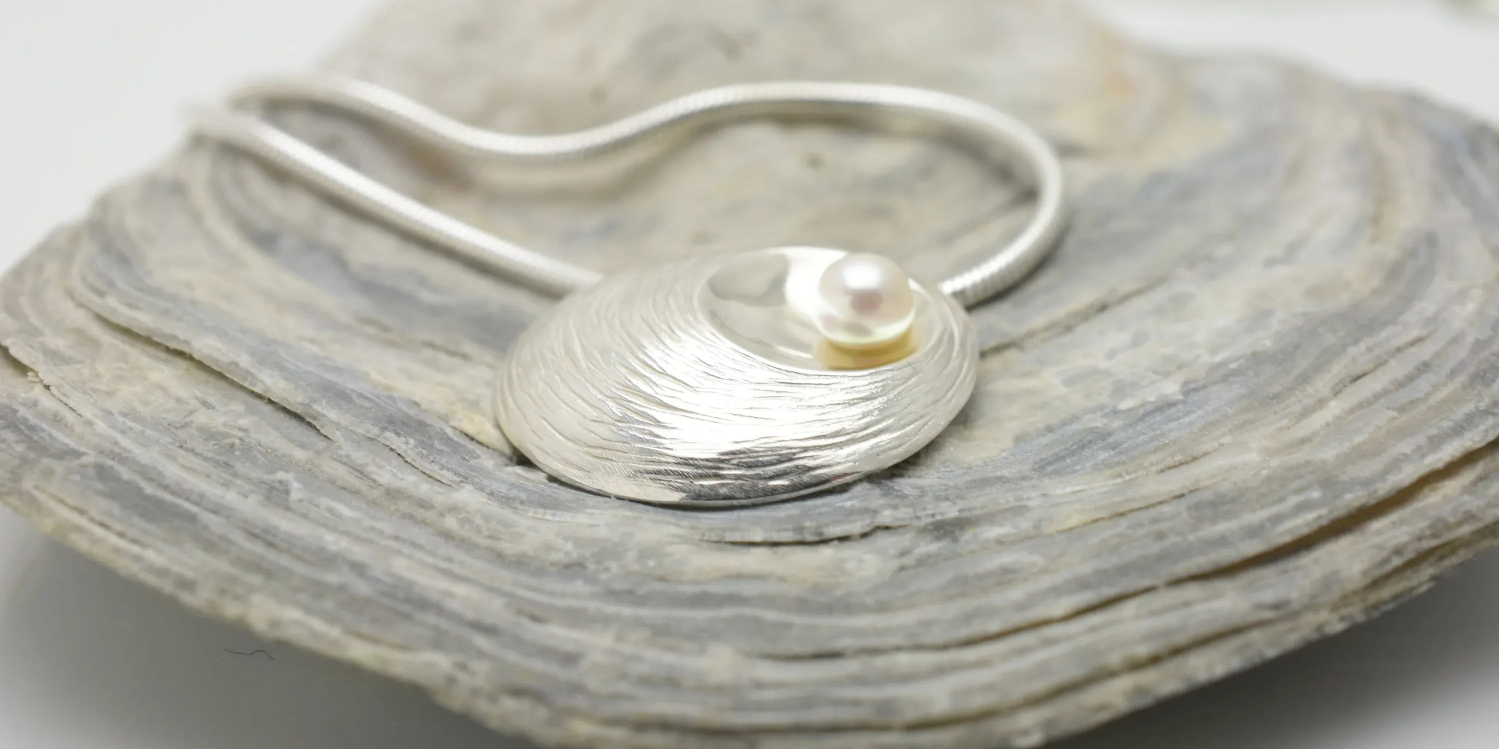 The Enduring Beauty of Pearls: A Story of Elegance, Craftsmanship and Time