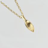 Bean Rí | 9ct Solid Gold Pendant Petite