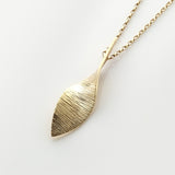 Bean Rí | 9ct Solid Gold Pendant Large