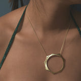 Ériu | 9ct Solid Gold Pendant Signature
