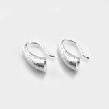 Croí Sliogán | Sterling Silver Trumpet Drop Earrings Small