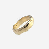 Island Link | Solid Gold Pebble Ring 4.5mm Band