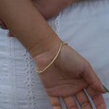 Síoda | 9ct Solid Gold Bracelet