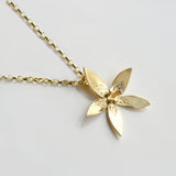 Star Flower | 9ct Solid Gold Pendant Medium