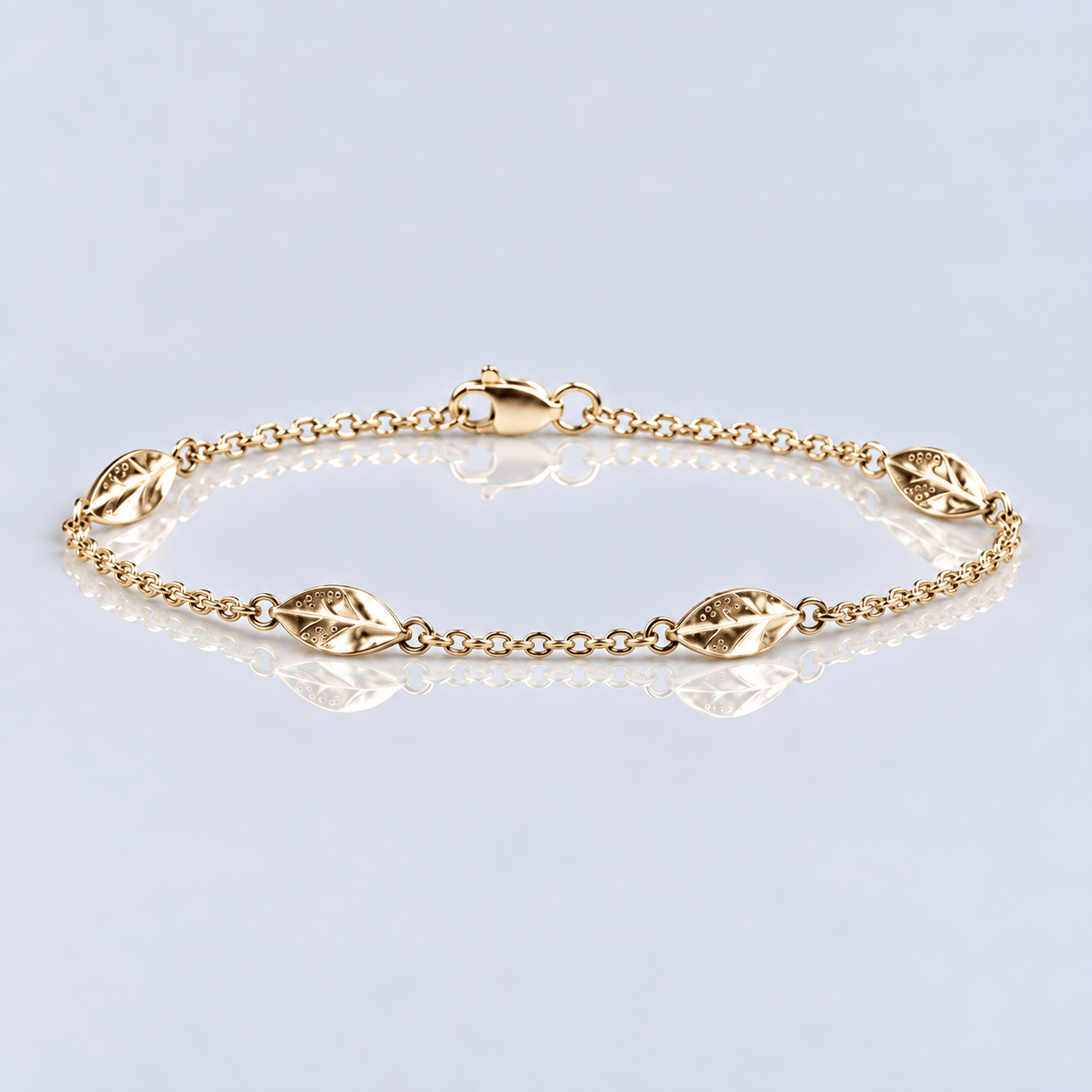 Martina Hamilton Fiadh | 9ct Solid Gold 4 Leaf Bracelet