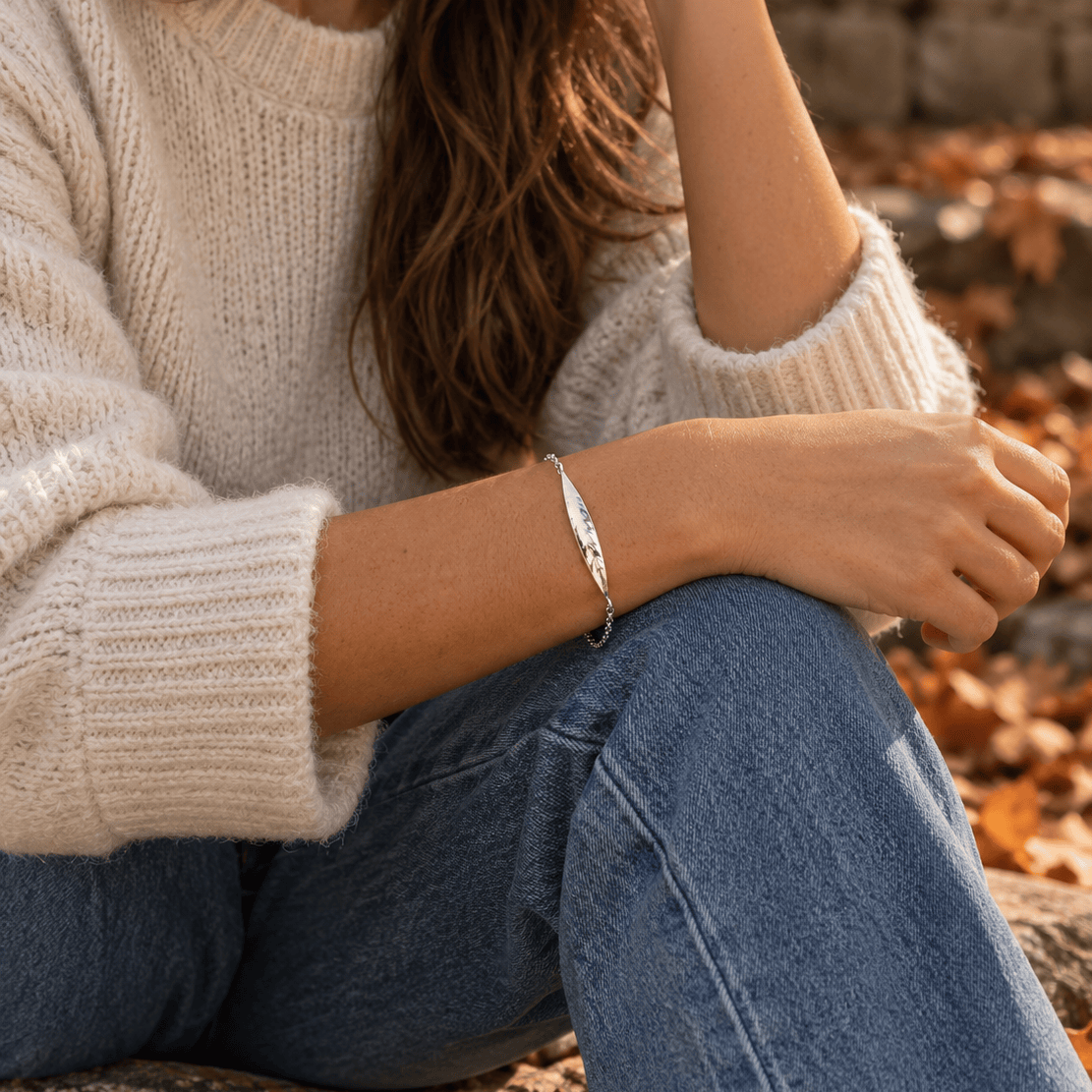 Martina Hamilton Fiadh | Sterling Silver Leaf Bracelet
