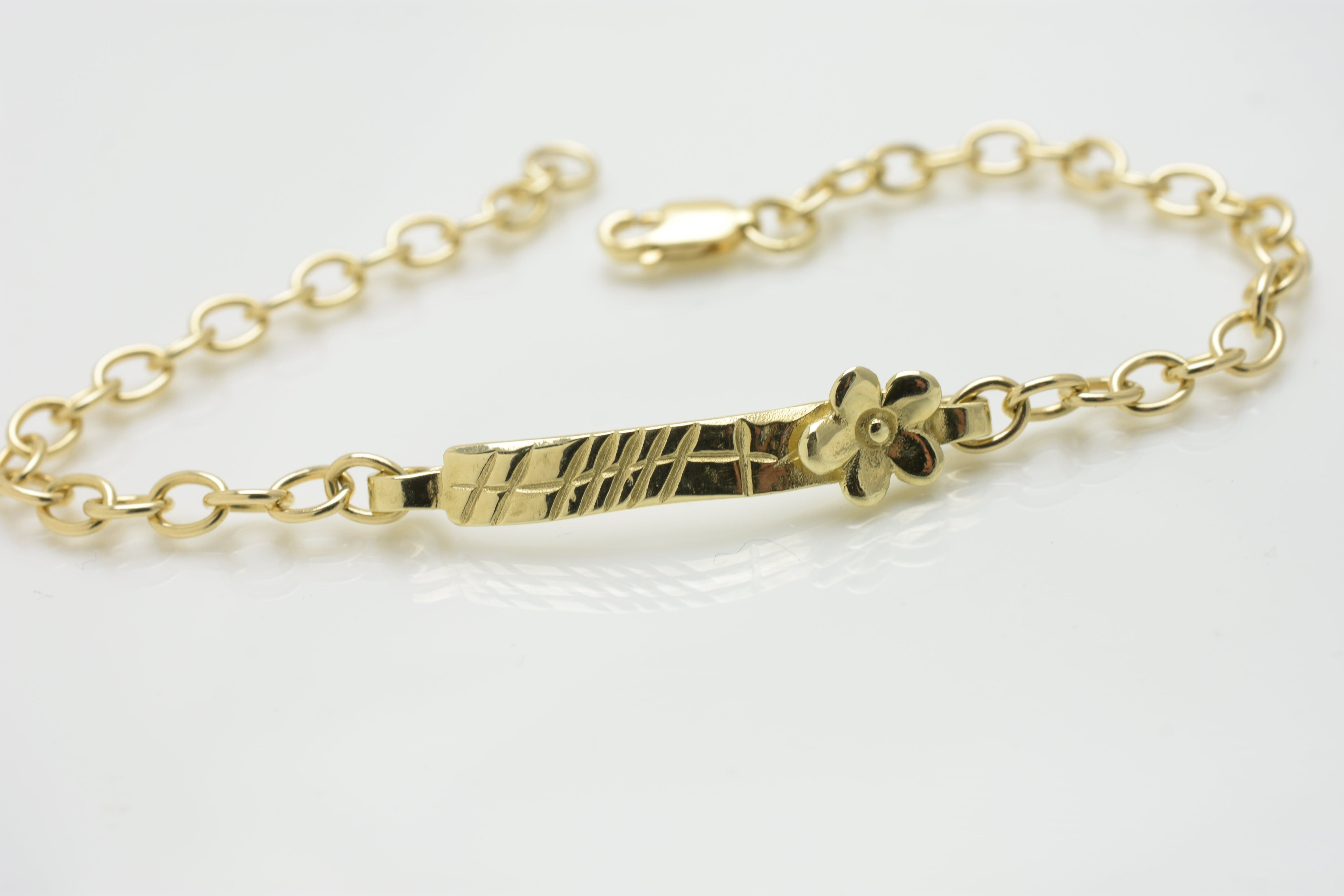 Martina Hamilton Forget Me Not | 9ct Solid Gold Ogham Grá Love Bracelet
