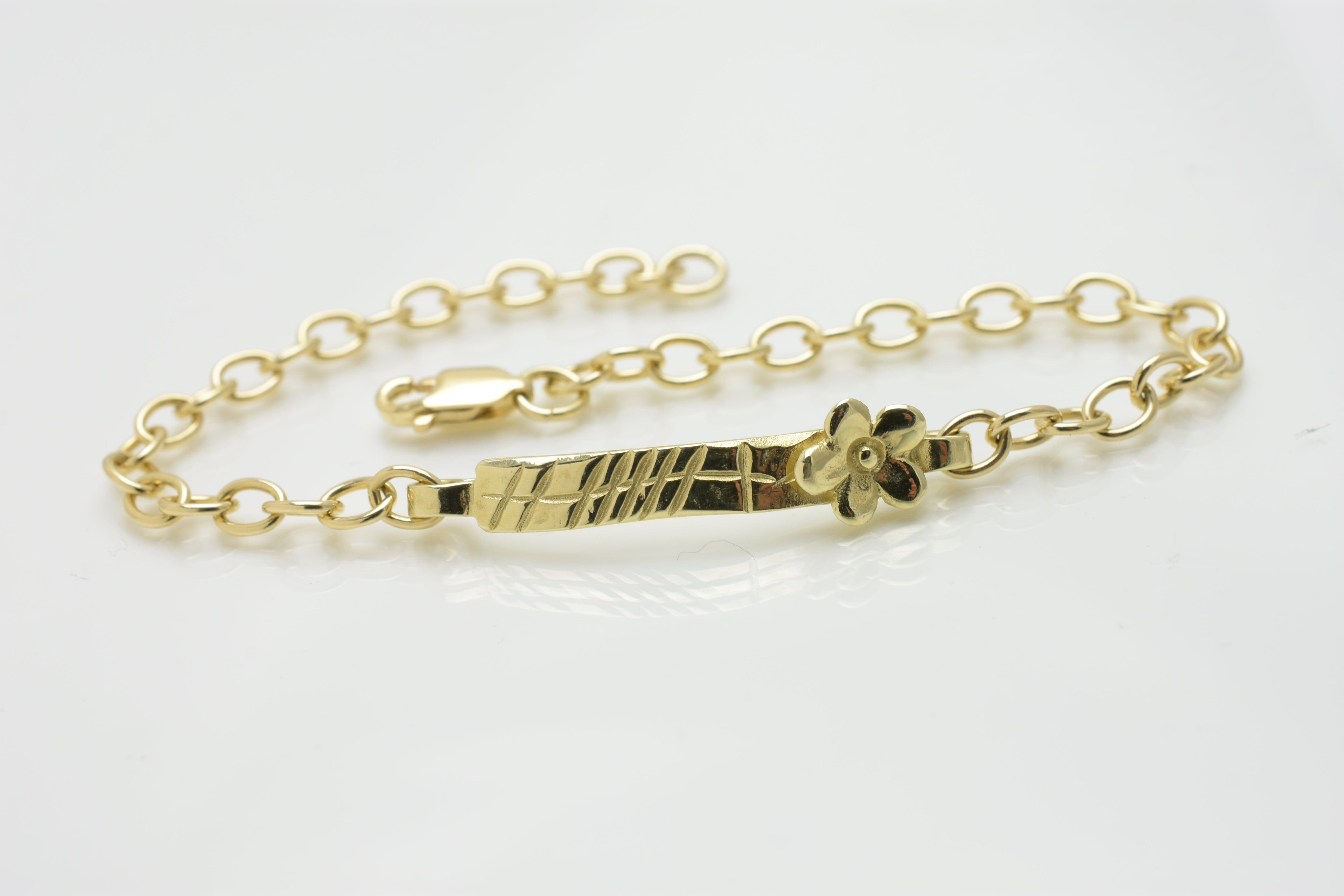 Martina Hamilton Forget Me Not | 9ct Solid Gold Ogham Grá Love Bracelet