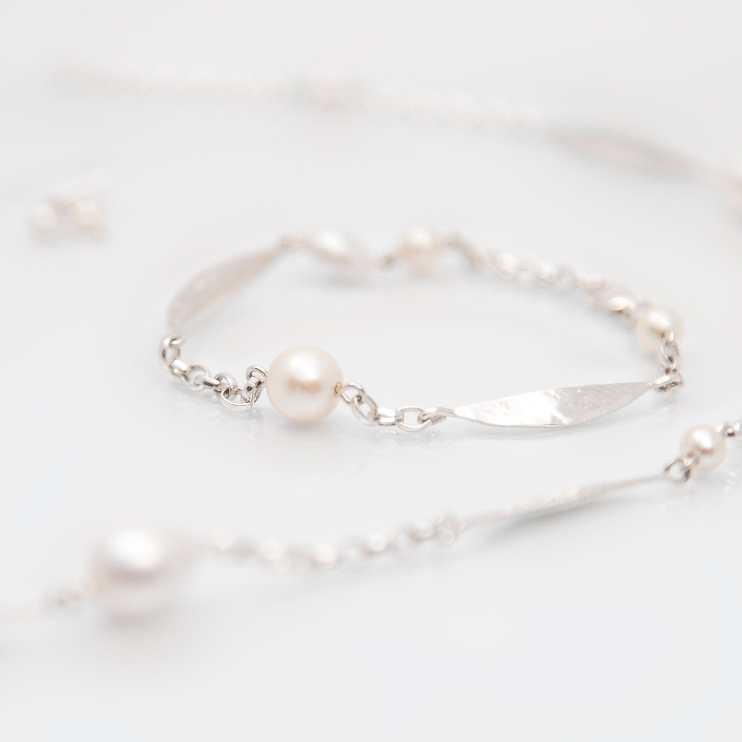Martina Hamilton Leaf | Sterling Silver and Pearl Bracelet