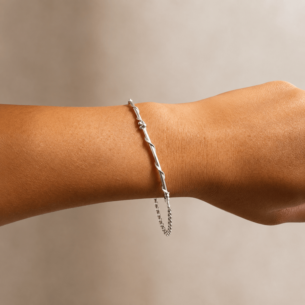 Martina Hamilton Nebula | Sterling Silver Bar Bracelet