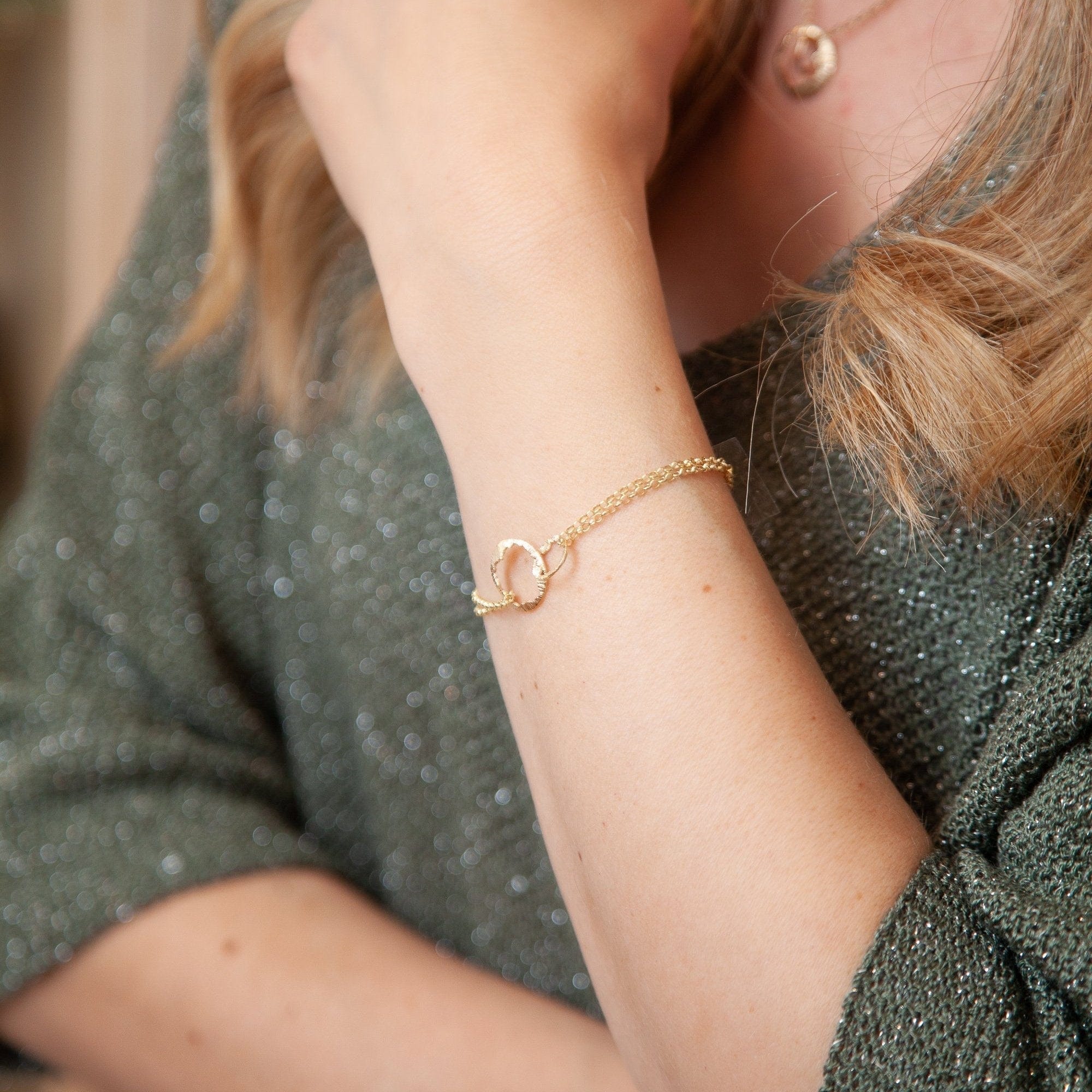 Martina Hamilton Shell | 9ct Solid Gold Bracelet