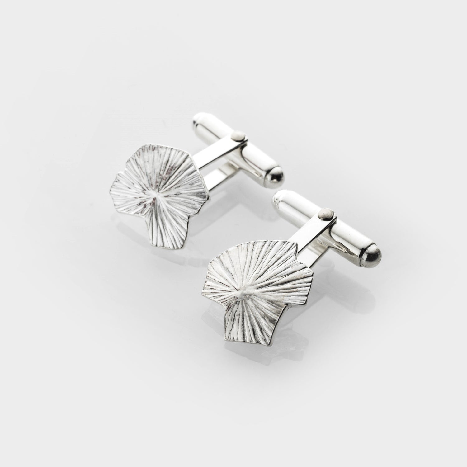 Martina Hamilton Seashore | Sterling Silver Cufflinks