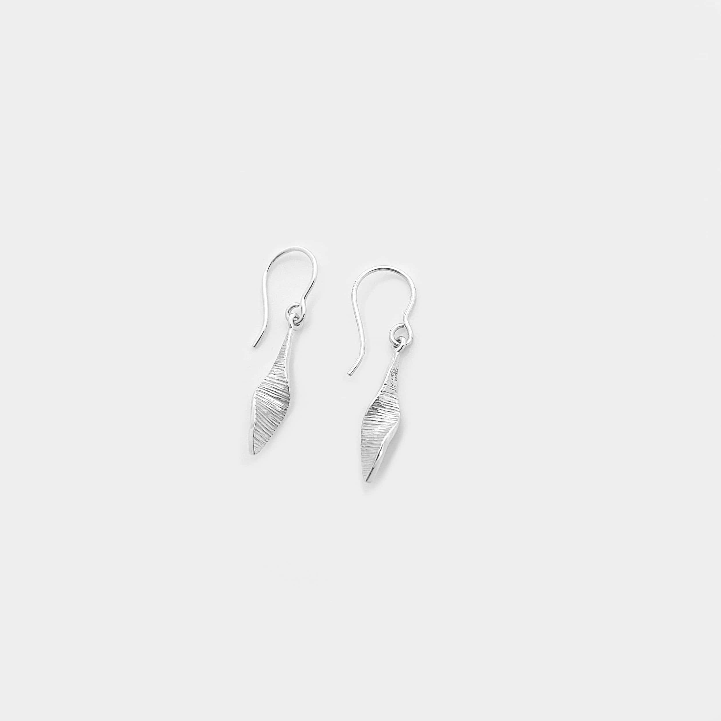 Martina Hamilton Bean Rí | Sterling Silver Loose Drop Earrings Small