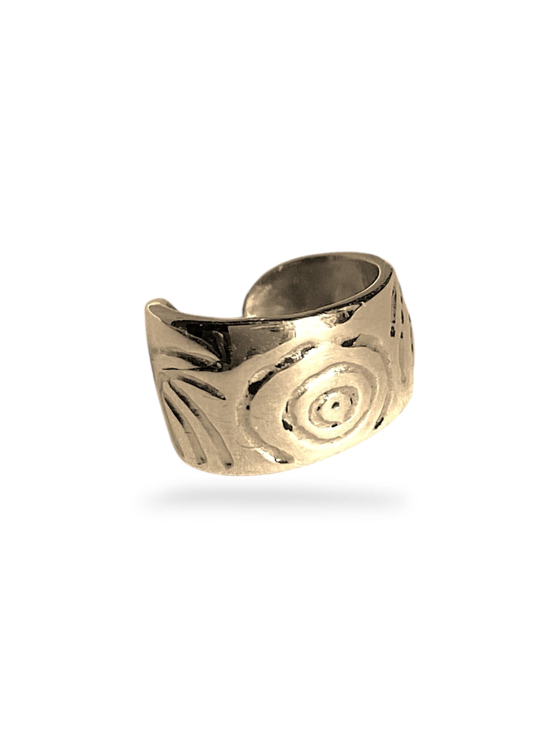 Martina Hamilton Carrowmore | 9ct Solid Gold Earring Cuff Small