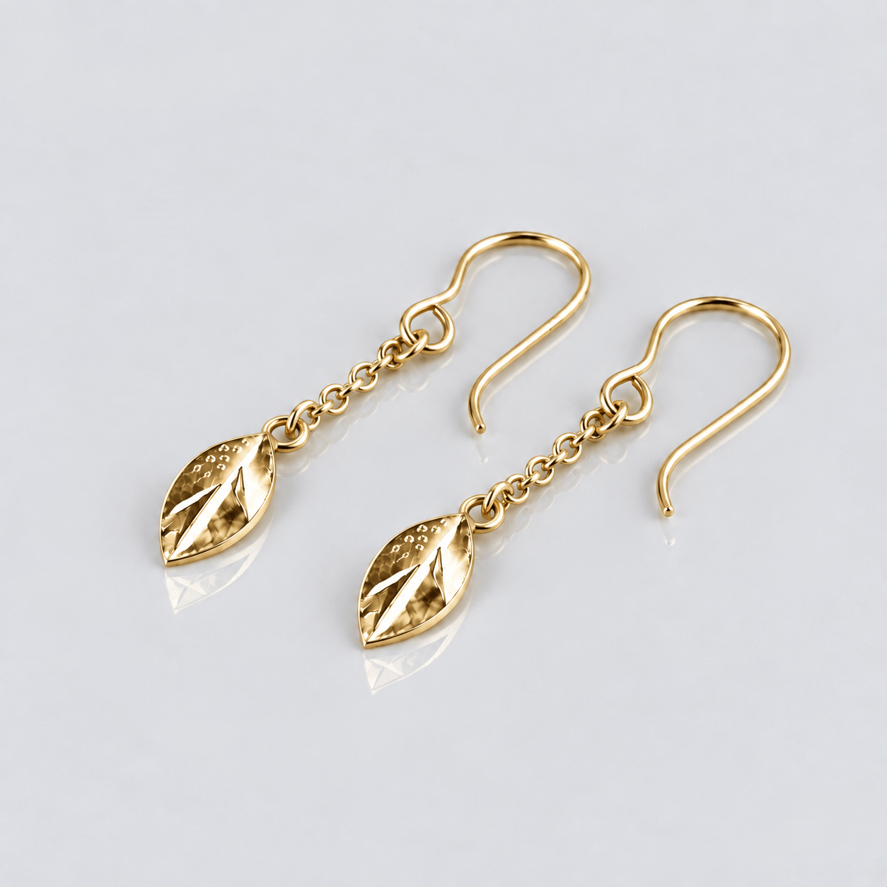 Martina Hamilton Fiadh | 9ct Solid Gold Leaf Chain Drop Earrings