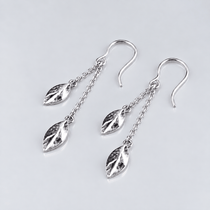 Martina Hamilton Fiadh | Sterling Silver Double Leaf Chain Drop Earrings