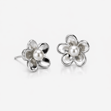 Martina Hamilton Forget Me Not | Sterling Silver and Pearl Stud Earrings Small