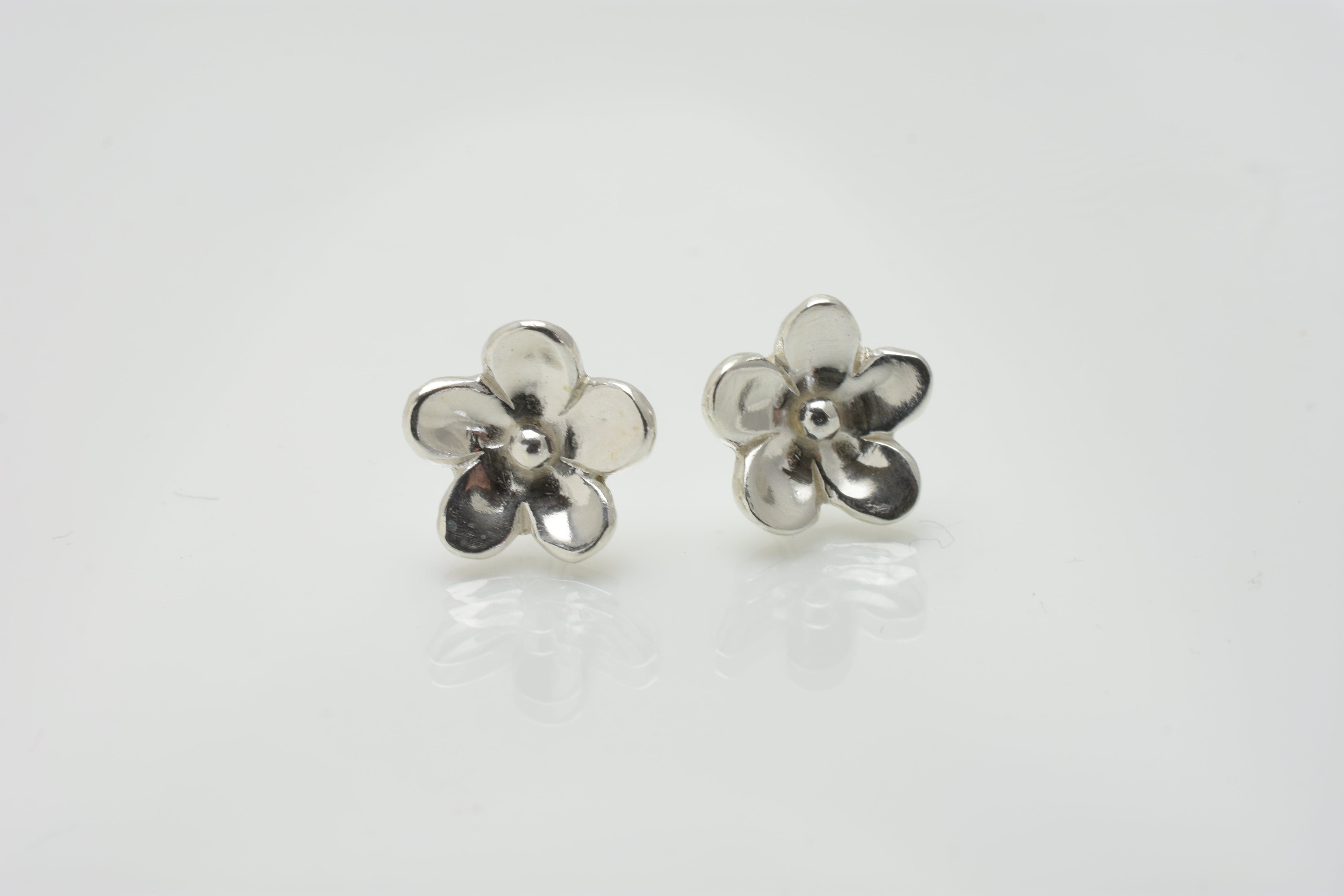 Martina Hamilton Forget Me Not | Sterling Silver Stud Earrings Medium