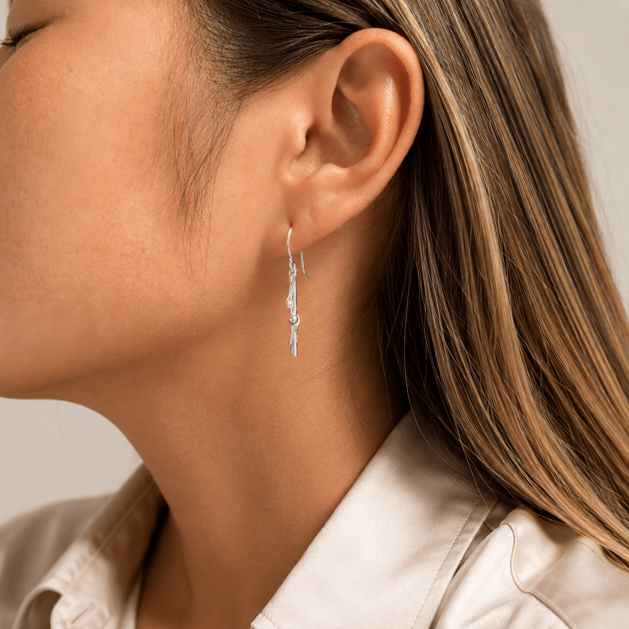 Martina Hamilton Nebula | Silver Drop Earrings Short