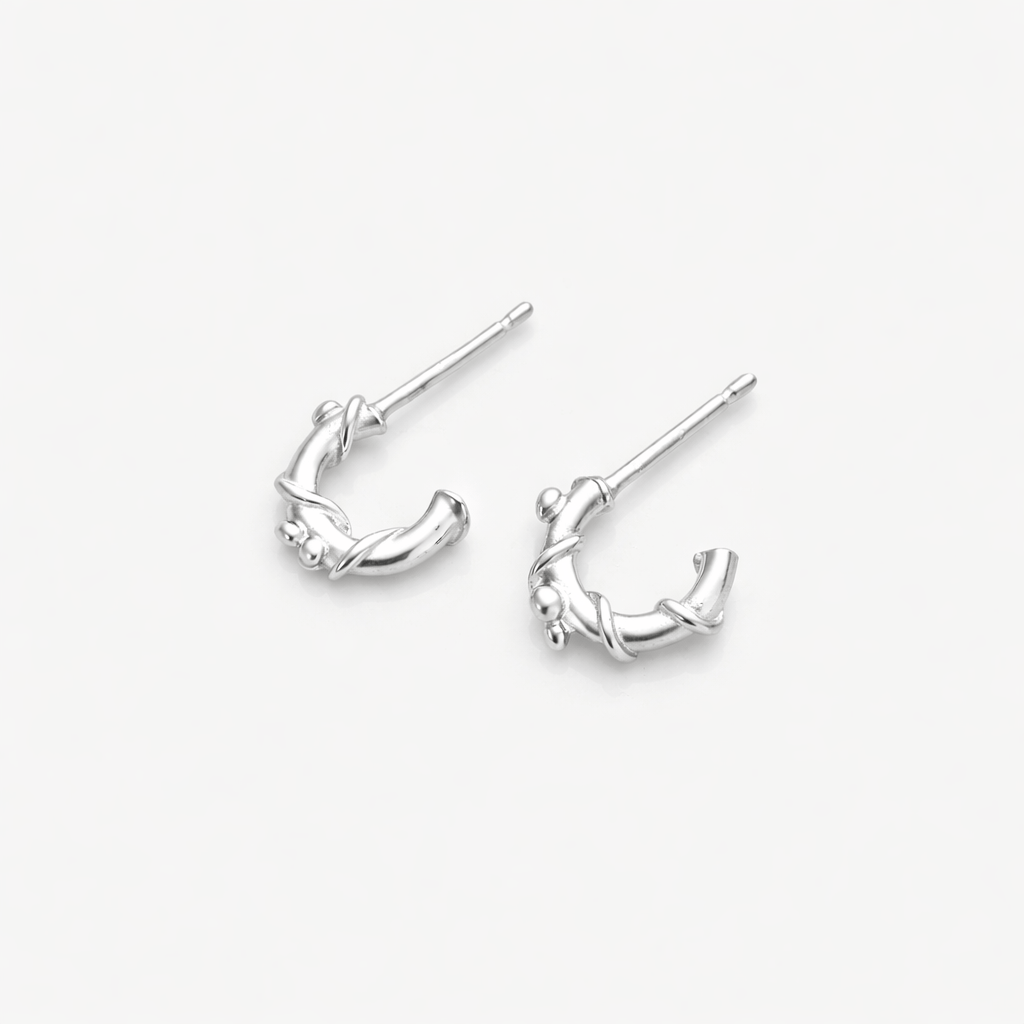 Martina Hamilton Nebula | Sterling Silver Open Circles Earrings Petite