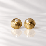 Martina Hamilton Oyster Pearl | 9ct Solid Gold and Pearl Stud Earrings Small