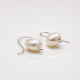 Martina Hamilton Pearl | Drop Earrings Small