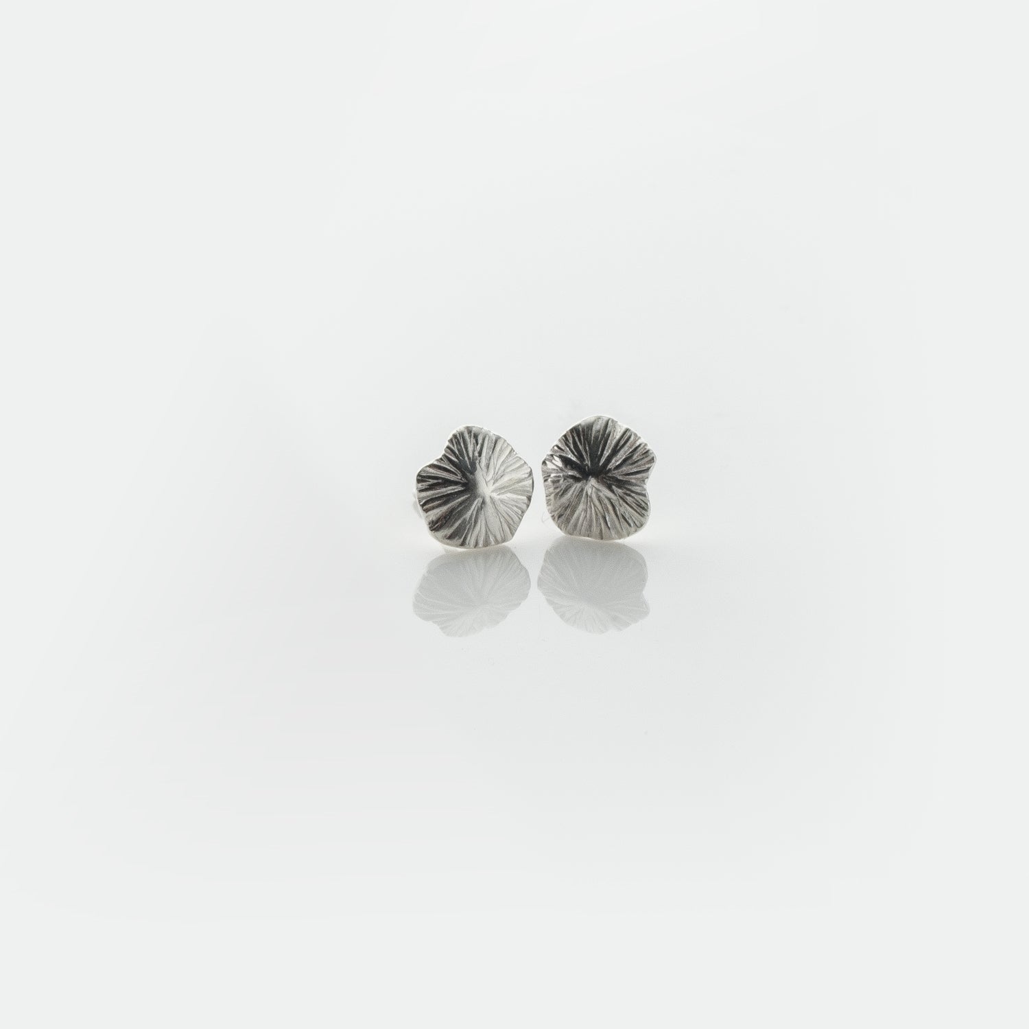 Martina Hamilton Petite Seashore | Sterling Silver Stud Earrings Petite