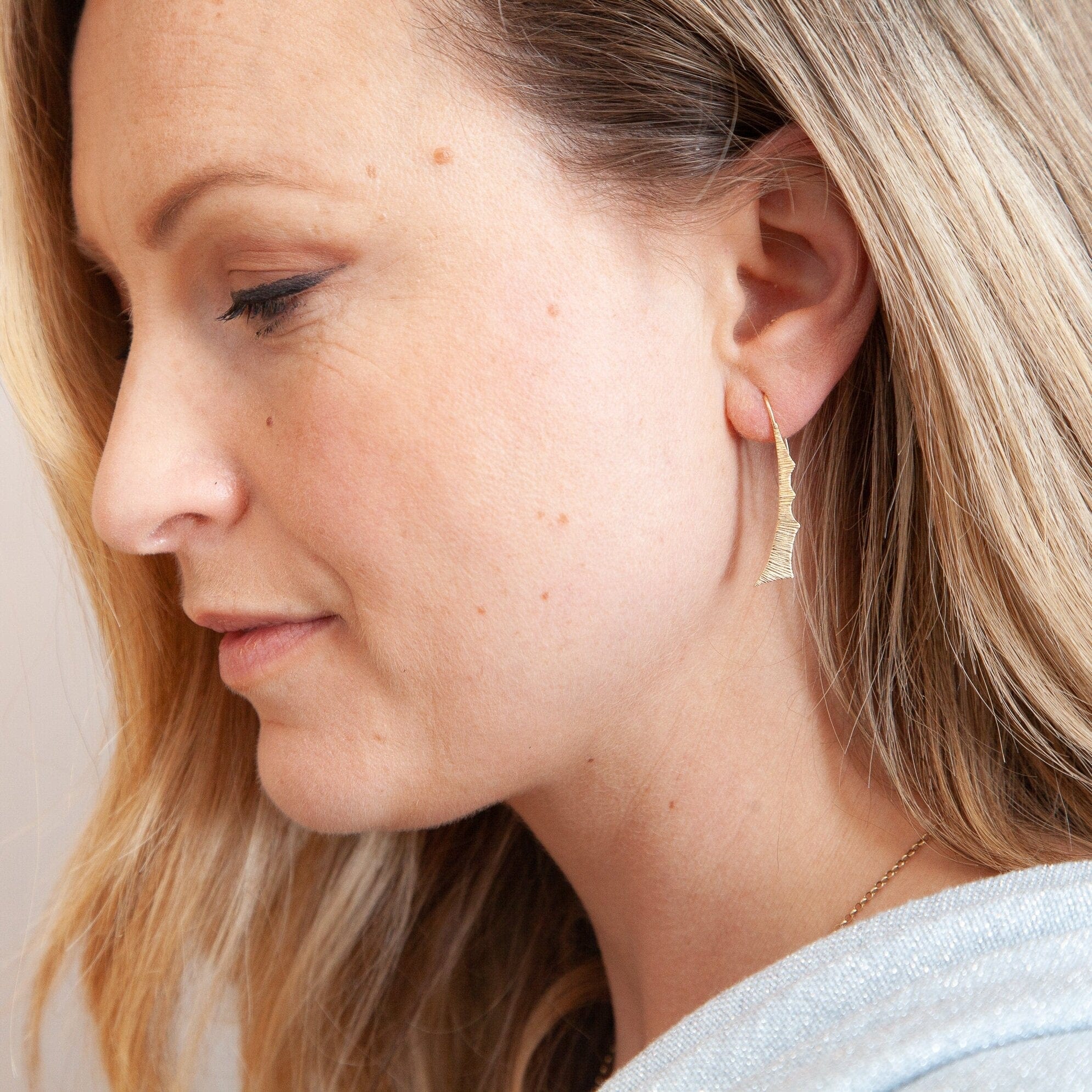 Martina Hamilton Seashore | 9ct Gold Drop Earrings