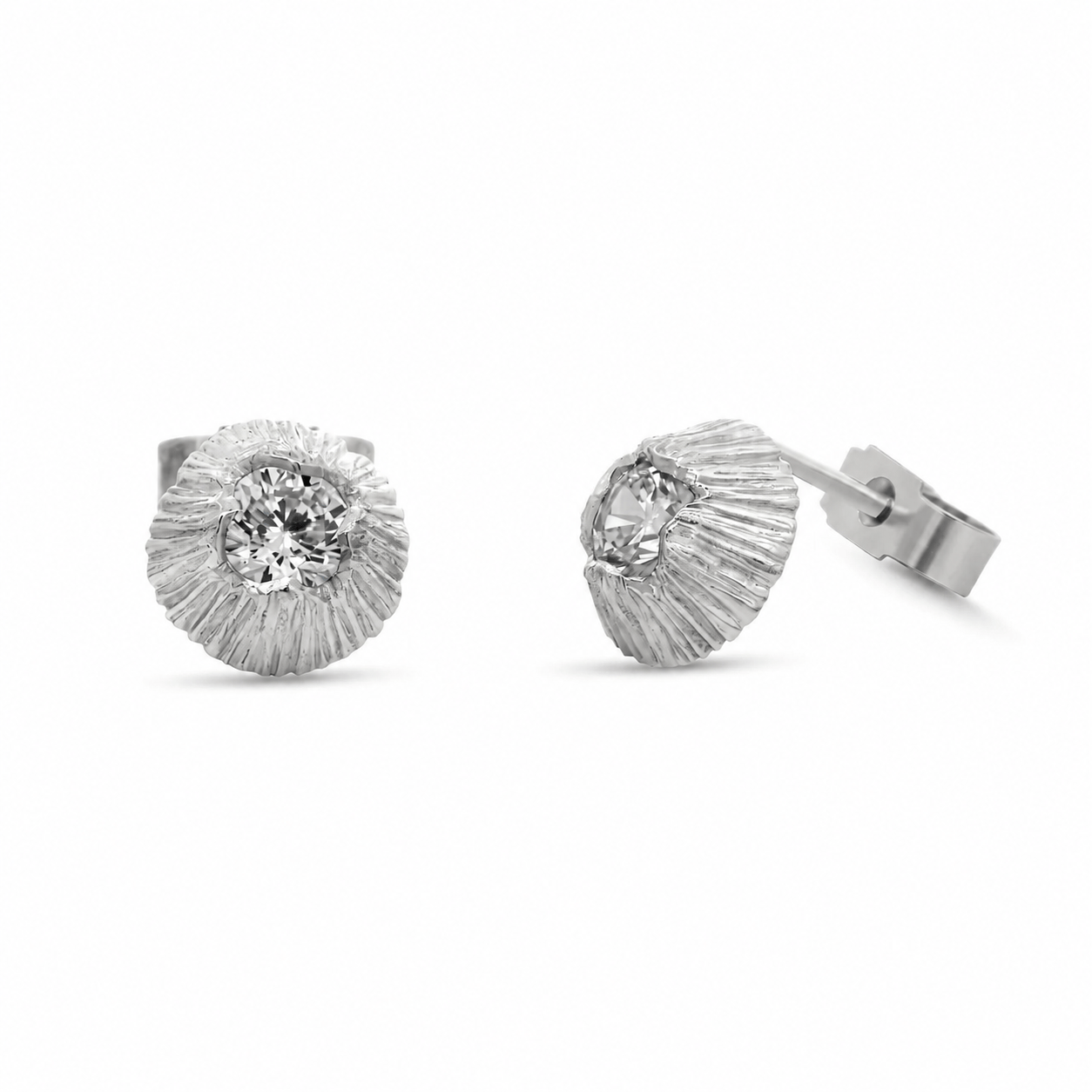 Martina Hamilton Seashore | Solid Gold with Diamonds Stud Earrings