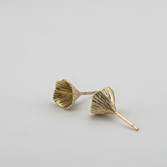 Martina Hamilton Shell Cone | 9ct Solid Gold Stud Earrings Small