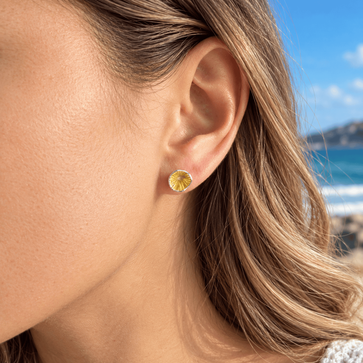 Martina Hamilton Shell Cone | Sterling Silver and 22ct Gold Plated Stud Earrings Small