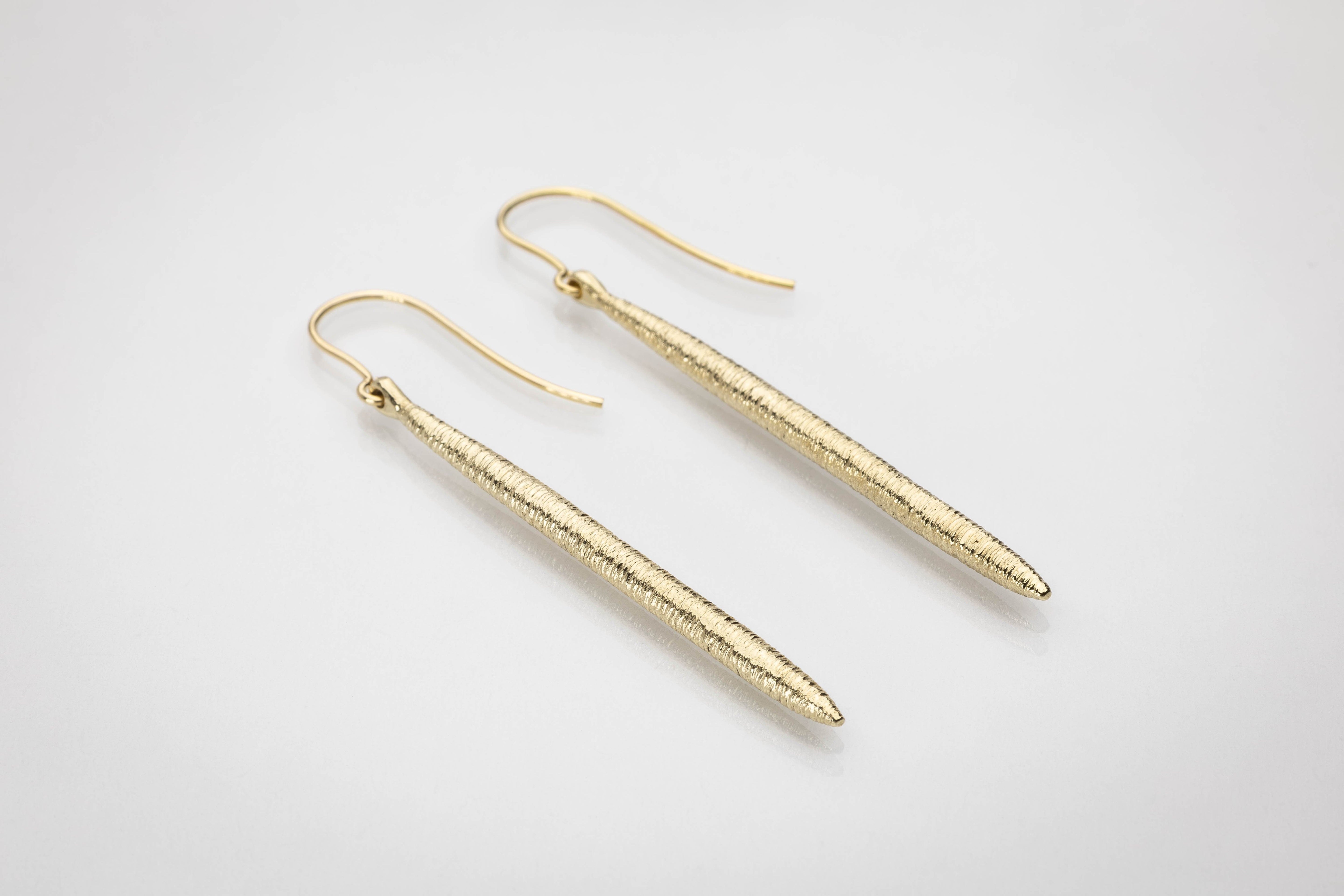 Martina Hamilton Síoda | 9ct Solid Gold Drop Earrings Large