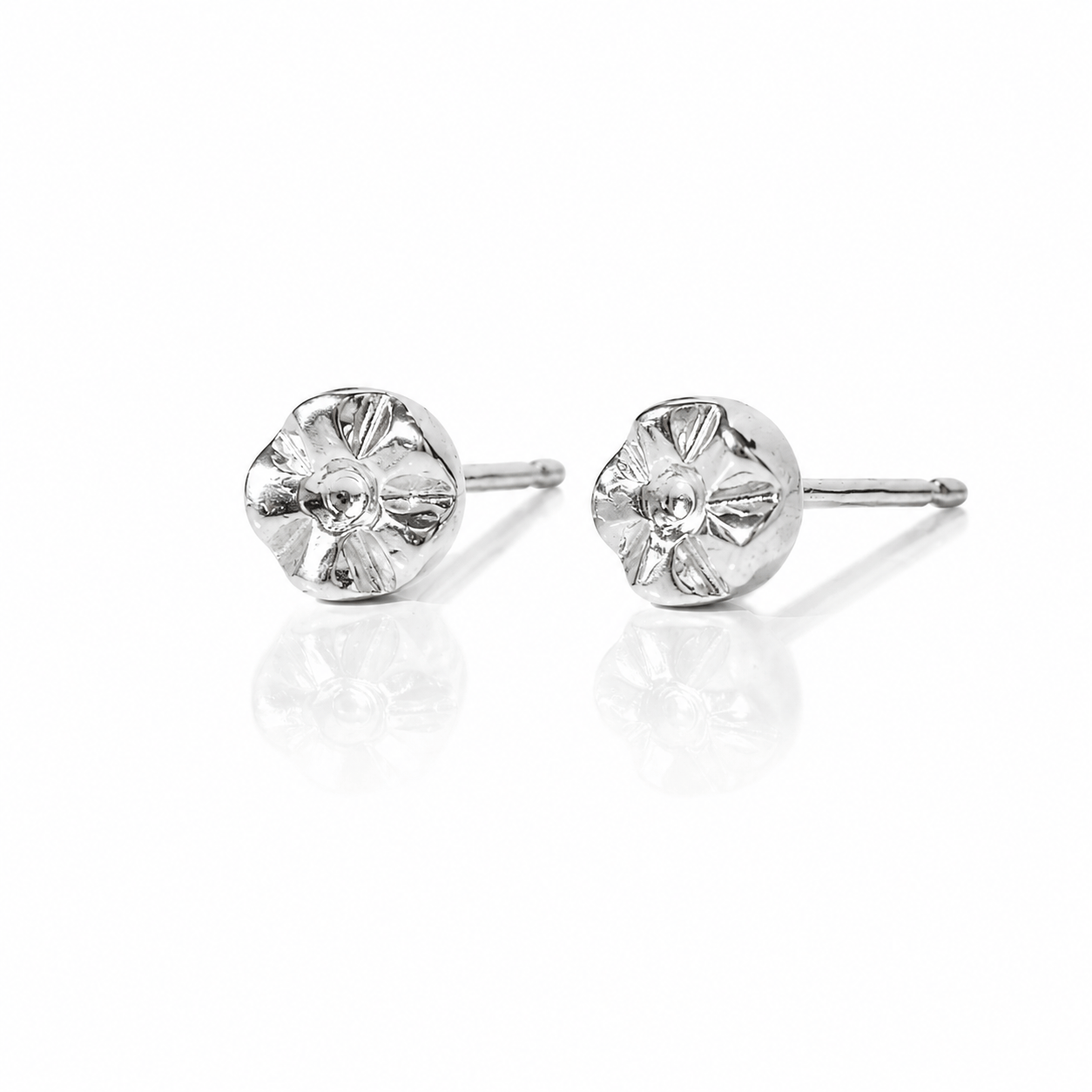 Martina Hamilton Snowdrop | Sterling Silver Stud Earrings Petite
