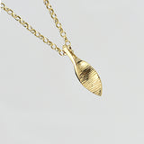 Martina Hamilton Bean Rí | 9ct Solid Gold Pendant Petite